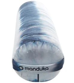 Manduka Enlight Round Yoga Bolster Midnight HD -ZenFlow Outlet Store 1740108955683 midnighthd 4a