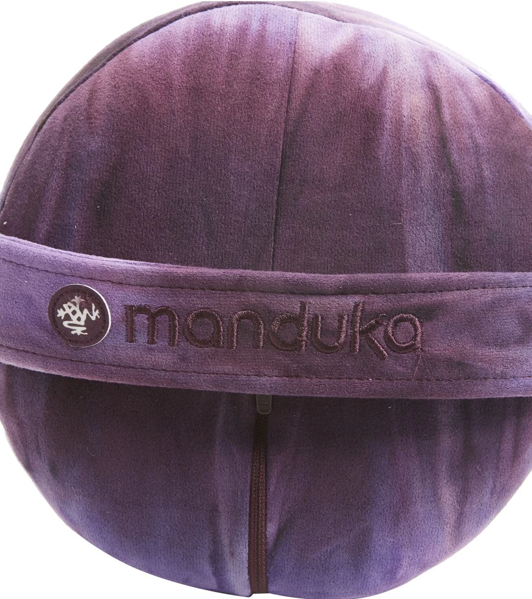 Manduka Enlight Round Yoga Bolster Indulge HD 3 Manduka Enlight Round Yoga Bolster Indulge HD - Image 3