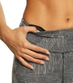 Manduka Essential Long Yoga Leggings Geo Jaquard 8 Manduka Essential Long Yoga Leggings Geo Jaquard -ZenFlow Outlet Store 1740112461859 geojaquard 5a