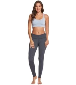 Manduka Cross Strap Yoga Bra -ZenFlow Outlet Store 1740159909923 lightgreyheather 4a 1