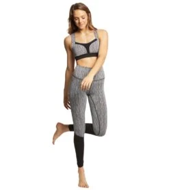 Manduka Infinity Yoga Sports Bra -ZenFlow Outlet Store 1740398231587 dunesjacquard 4a 1