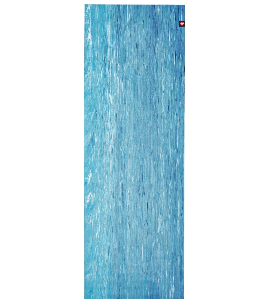 Manduka EKO SuperLite Travel Yoga Mat 71" 1.5mm Dresden Blue Marbled 3 Manduka EKO SuperLite Travel Yoga Mat 71" 1.5mm Dresden Blue Marbled - Image 3