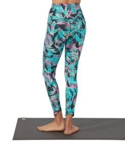 Manduka Pro High Waisted 7/8 Yoga Leggings Black Tropics