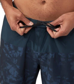 Manduka Men's Pro Classic Rise Shorts -ZenFlow Outlet Store 4372735655979 darksapphirecombo 4a