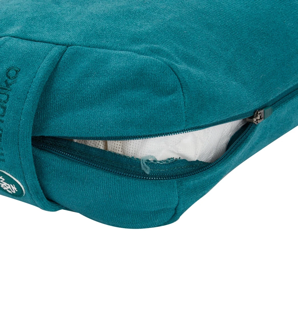Manduka Enlight Lean Yoga Bolster Deep Sea Green 2 Manduka Enlight Lean Yoga Bolster Deep Sea Green - Image 2