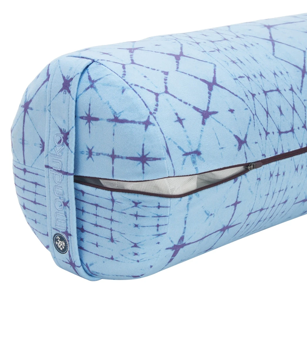 Manduka Enlight Round Yoga Bolster Star Dye Clear Blue 3 Manduka Enlight Round Yoga Bolster Star Dye Clear Blue - Image 3