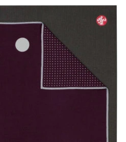 Manduka Yogitoes® Yoga Mat Towel, 71" Indulge -ZenFlow Outlet Store 6895580053547 indulge 4a