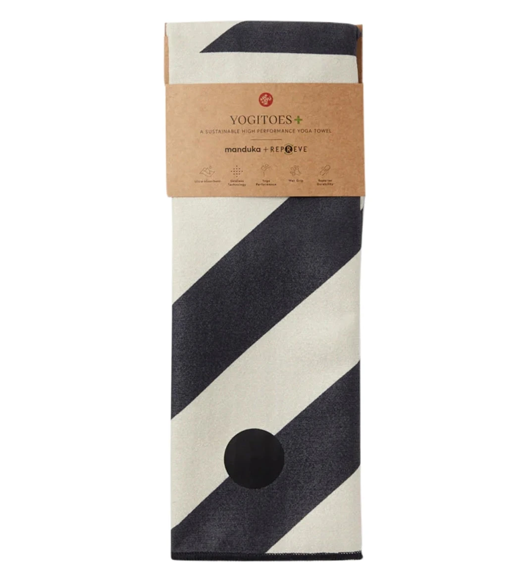 Manduka Yogitoes+ Repreve® Yoga Mat Towel, 71" 3 Manduka Yogitoes+ Repreve® Yoga Mat Towel, 71" - Image 3