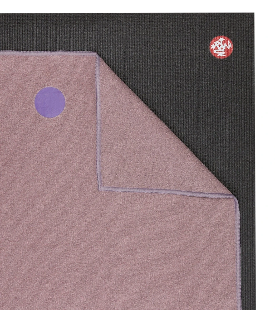 Manduka Yogitoes+ Repreve® Yoga Mat Towel, 71" Elderberry 3 Manduka Yogitoes+ Repreve® Yoga Mat Towel, 71" Elderberry - Image 3