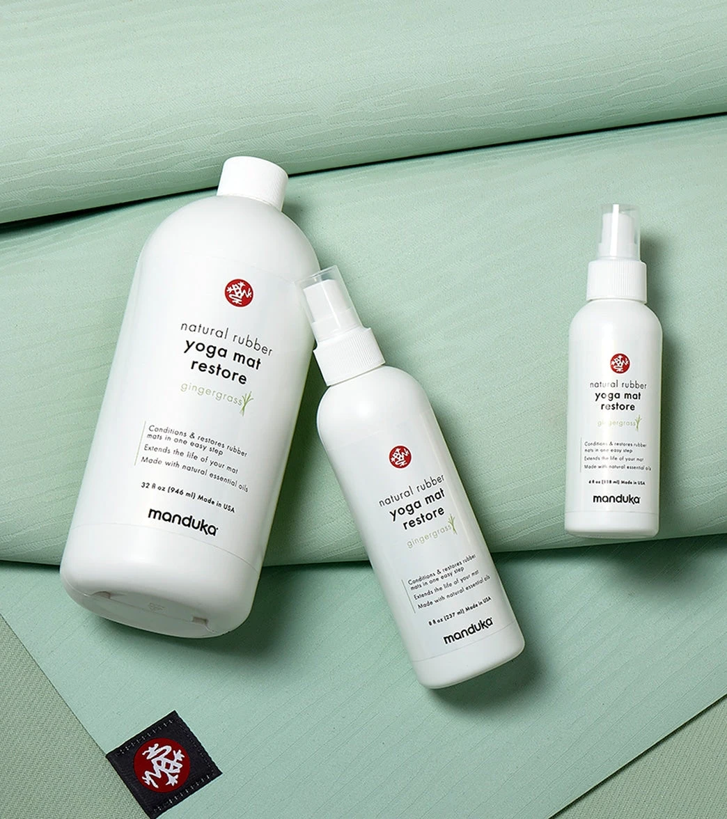 Manduka Natural Rubber Restore 32oz 3 Manduka Natural Rubber Restore 32oz - Image 3