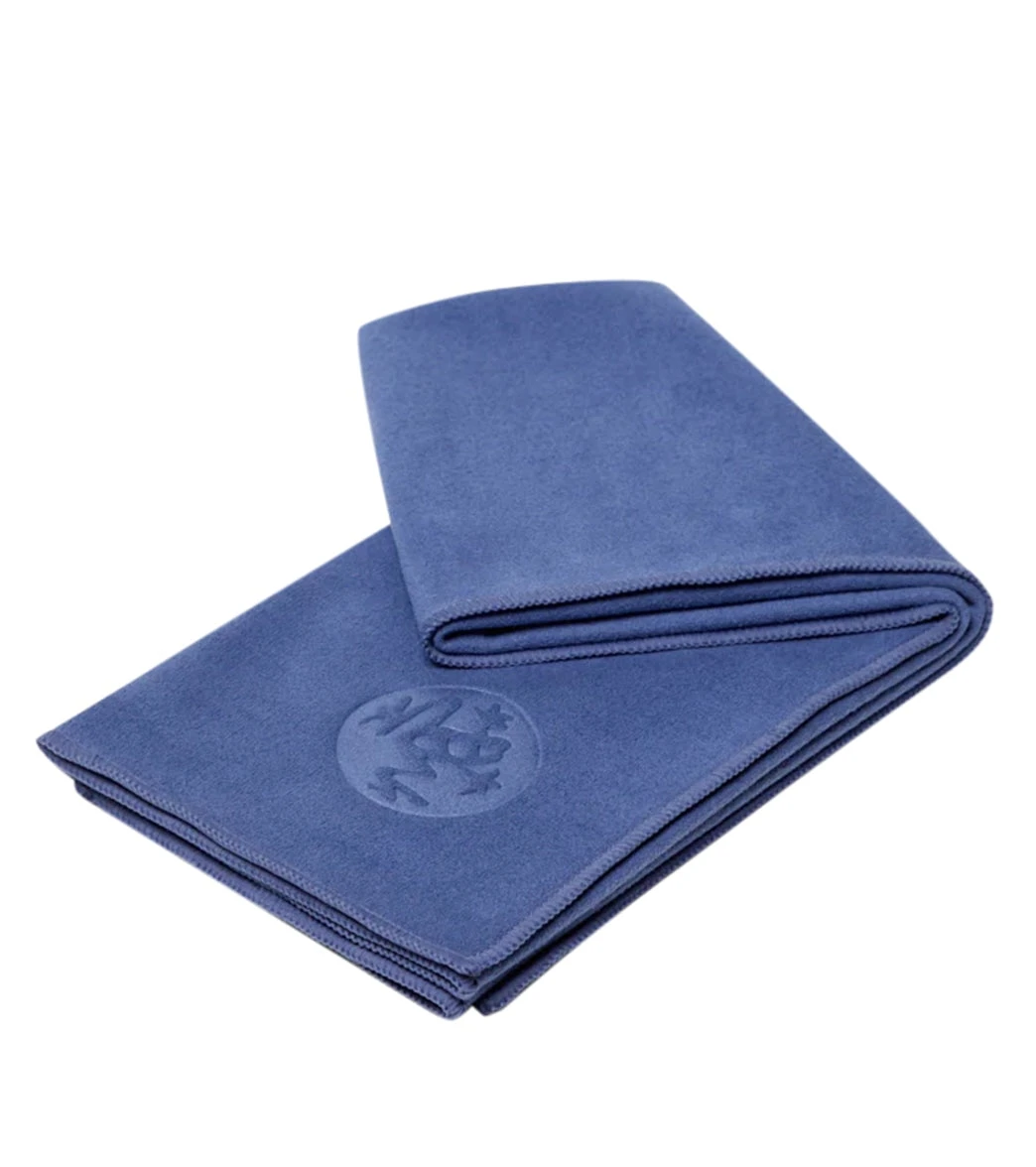 Manduka EQua Yoga Hand Towel Moon 3 Manduka EQua Yoga Hand Towel Moon - Image 3