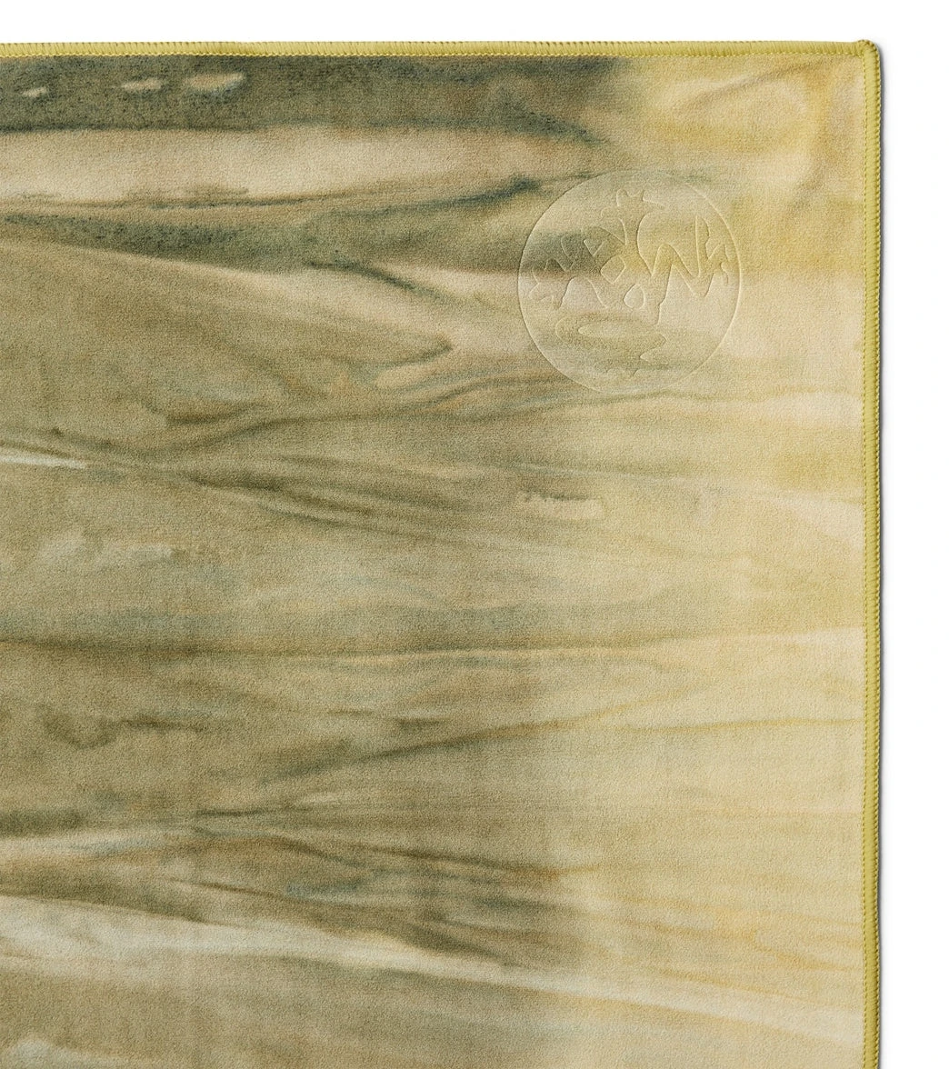 Manduka EQua Yoga Mat Towel Earth Tie Dye 3 Manduka EQua Yoga Mat Towel Earth Tie Dye - Image 3