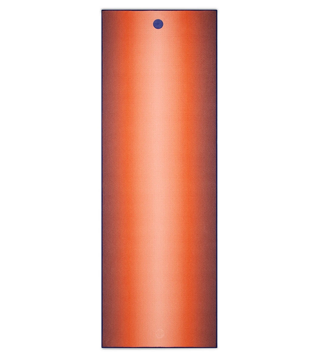 Manduka Yogitoes® Yoga Mat Towel, 71" Ruby Array 4 Manduka Yogitoes® Yoga Mat Towel, 71" Ruby Array - Image 4
