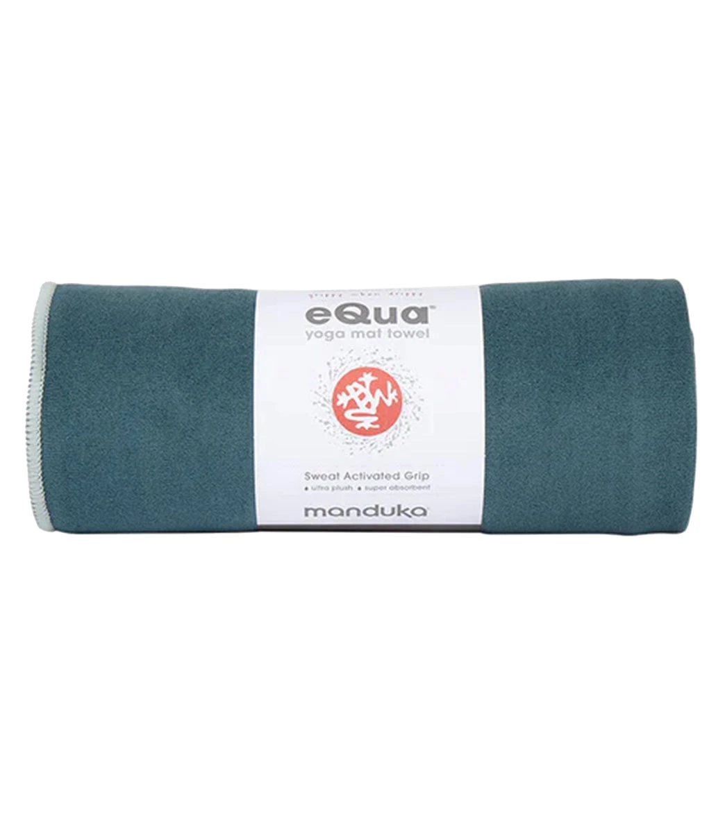 Manduka EQua Mat Towel Long Sage 3 Manduka EQua Mat Towel Long Sage - Image 3